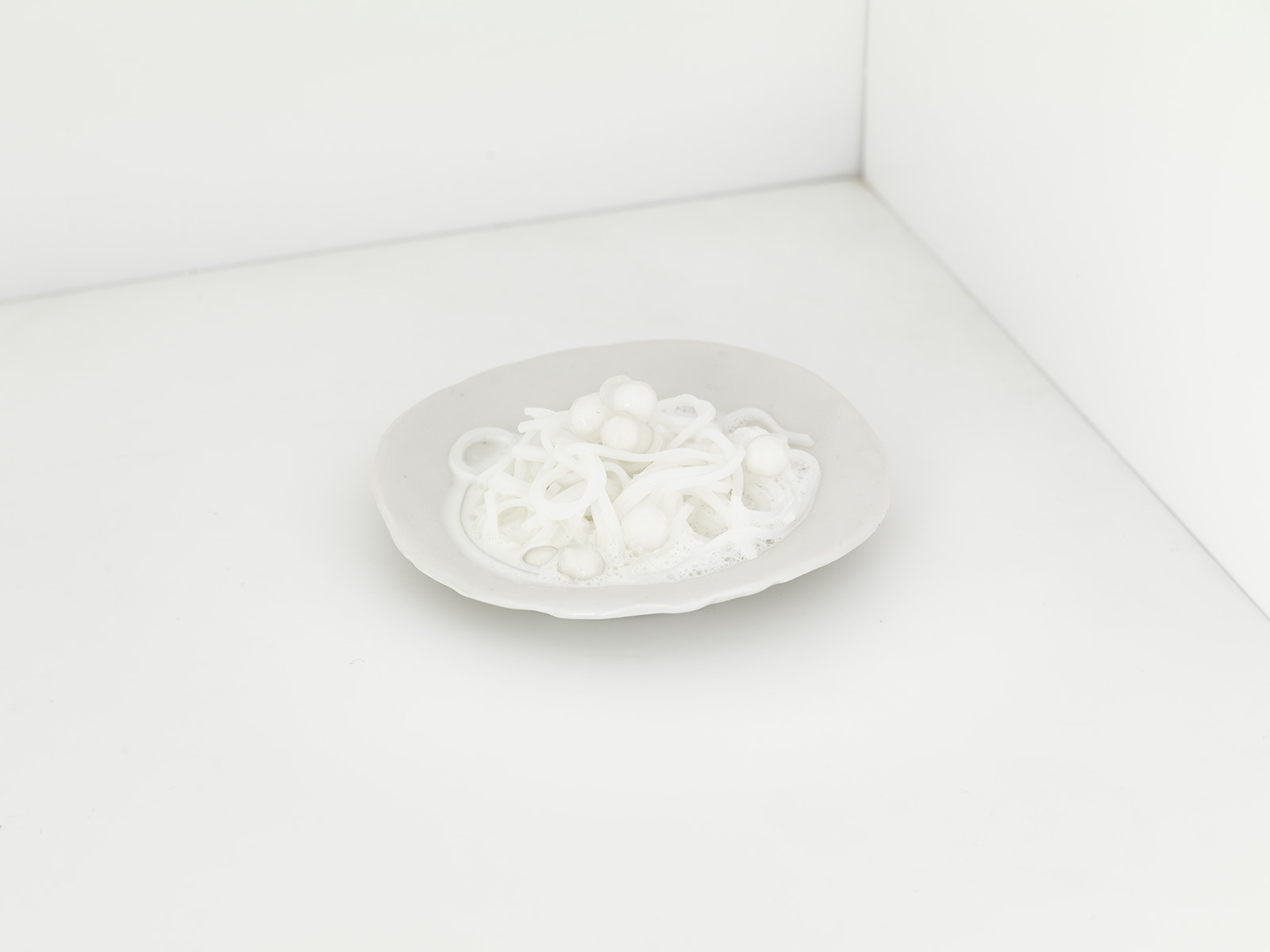 Studio Mixture, fabrique expérimentale d’images culinaires à Nantes : abstraction délicate, pâtes blanches (2)